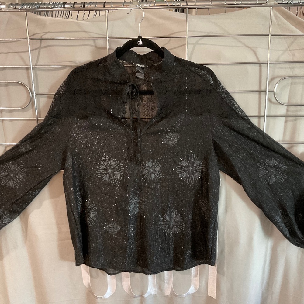 Desigual  blouse lace and pearls, size L